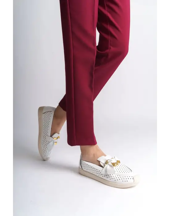 Lydıa Bağcıksız Ortopedik Rahat Taban Kalp Desenli Kadın Babet Ayakkabı  Kt - Beyaz