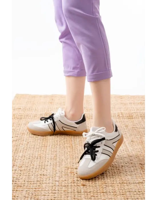 M-6005 Beyaz Garni  Bağcıklı Termo Taban Günlük Kadın Spor