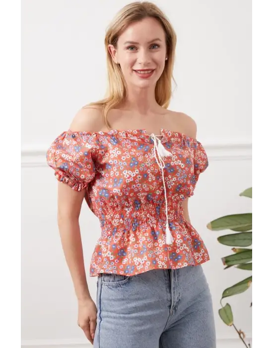 Madonna Yaka Çiçekli Bluz