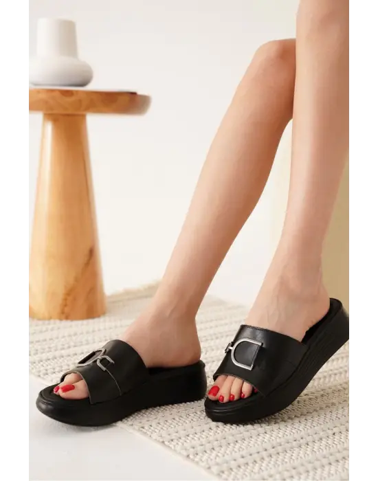 Maria Siyah Hakiki Deri Terlik