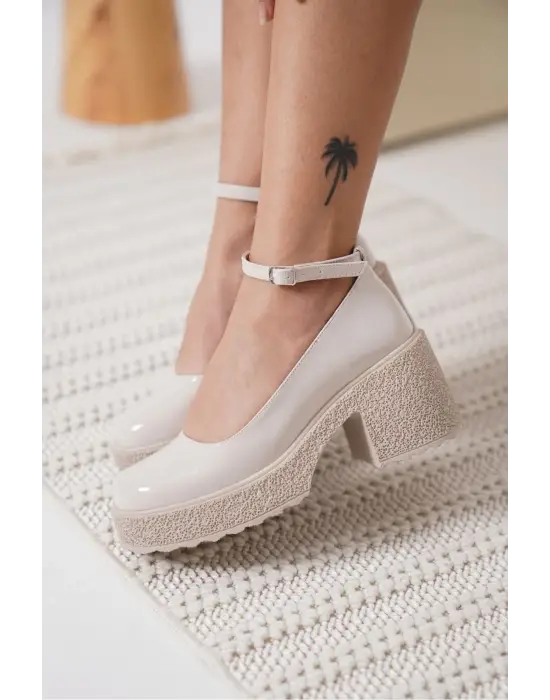 Marla Kadın Bej Rugan Bilekten Baretli Günlük Ayakkabı