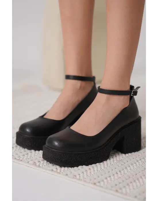 Marla Kadın Siyah Bilekten Baretli Günlük Ayakkabı