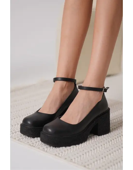 Marla Kadın Siyah Bilekten Baretli Günlük Ayakkabı