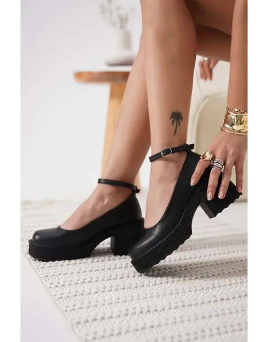 Marla Kadın Siyah Bilekten Baretli Günlük Ayakkabı