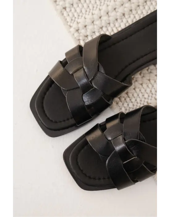 Marlen Siyah Hakiki Deri Terlik