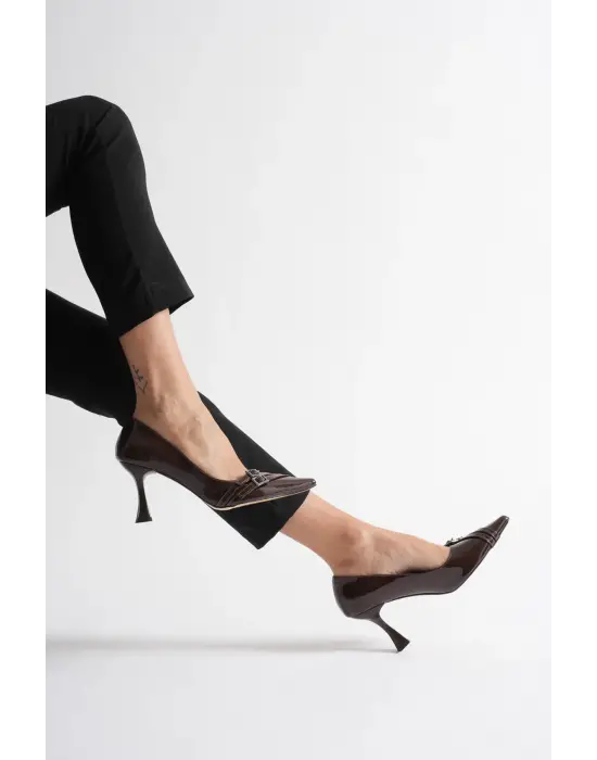 Maya Kadın Acı Kahve Rugan Ayakkabı