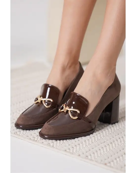 Melly Acı Kahve Rugan Süet Detaylı Kadın Topuklu Ayakkabı