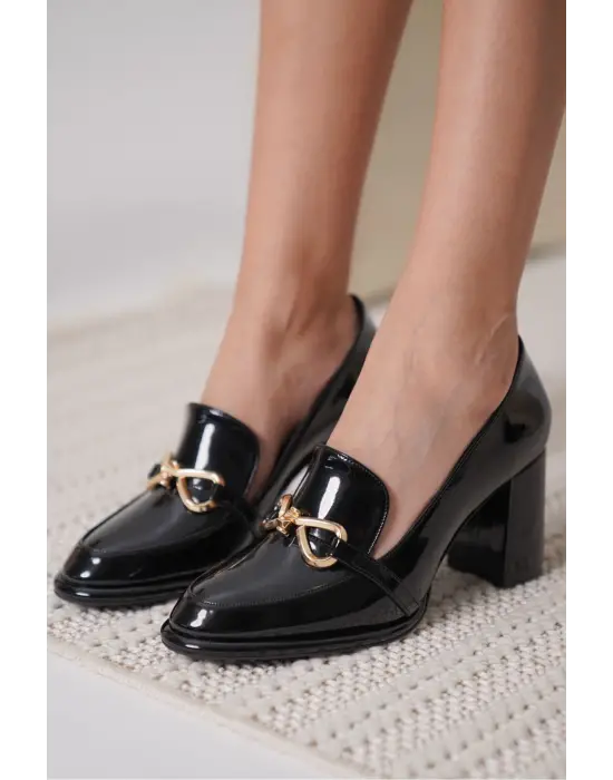 Melly Siyah Rugan Kadın Topuklu Ayakkabı