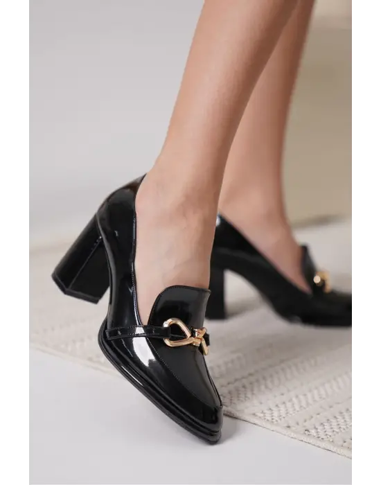 Melly Siyah Rugan Kadın Topuklu Ayakkabı