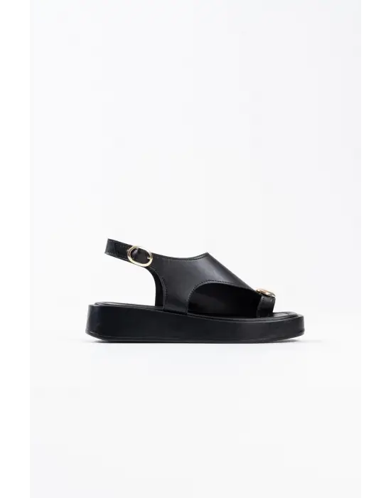 Milena Siyah Cilt Toka Detaylı Sandalet