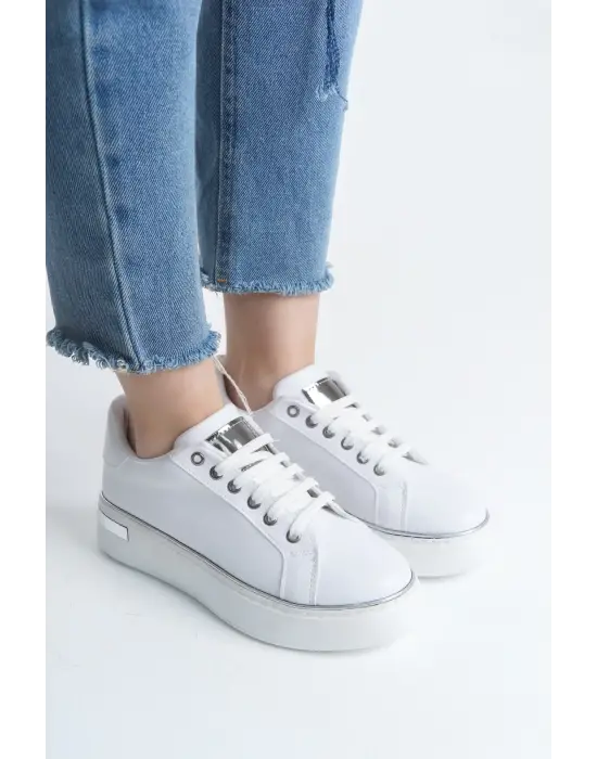 Mına Bağcıklı Ortopedik Taban Kadın Sneaker Spor Ayakkabı  Bt - Beyaz/gümüş