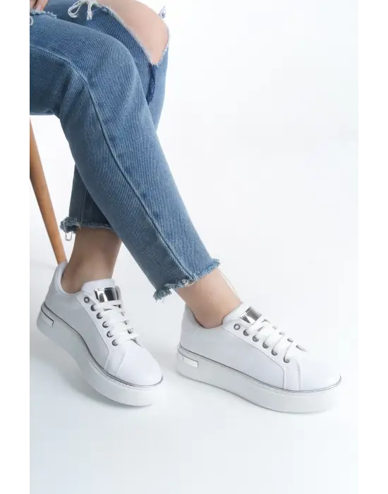 Mına Bağcıklı Ortopedik Taban Kadın Sneaker Spor Ayakkabı  Bt - Beyaz/gümüş