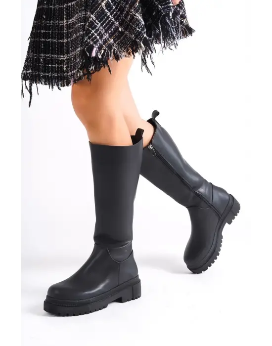 Mıra Bağcıksız Fermuarlı Ortopedik Taban Kadın Çizme St - Siyah