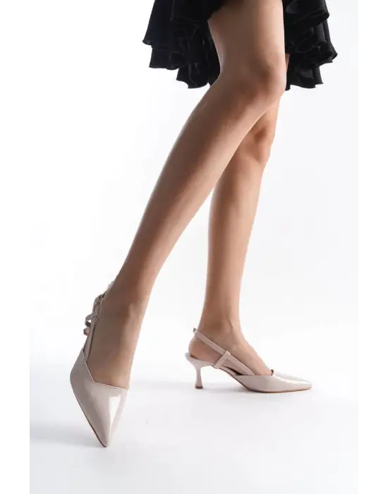 Mira Kadın Bej Rugan Topuklu Ayakkabı