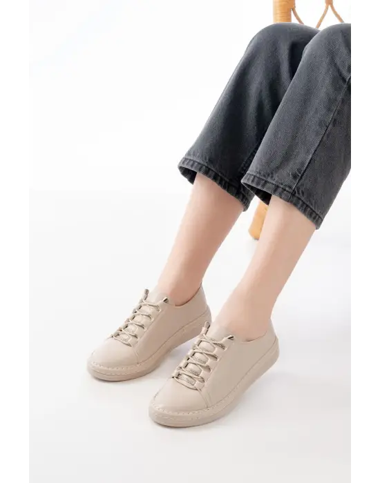 Mk-9026 Bej Bağcıklı Taş Aksesuarlı Günlük Spor Ayakkabı