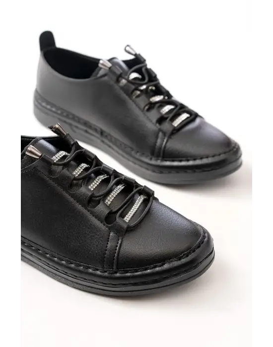 Mk-9026 Siyah Bağcıklı  Taş Aksesuarlı Günlük Spor Ayakkabı