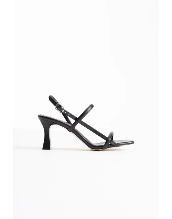 Monya Kadın Siyah Topuklu Sandalet