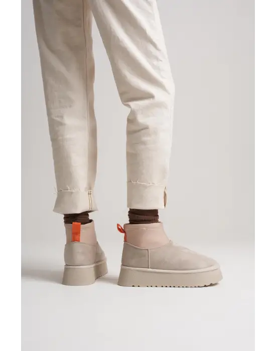 Nadia Kadın Bej Kışlık İçi Kürklü Kalın Taban Bot