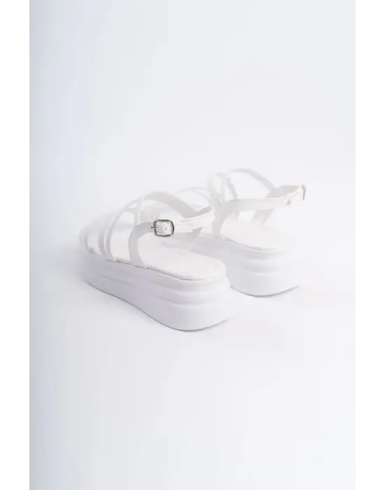 Natalıe İnce Tokalı Şerit Detaylı Ortopedik Taban Kadın Sandalet Bt - Beyaz