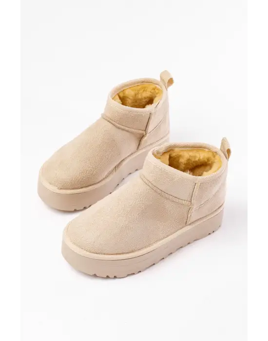 Bej Süet İçi Kürklü Kışlık Kapalı Burun Kadın Günlük Terlik