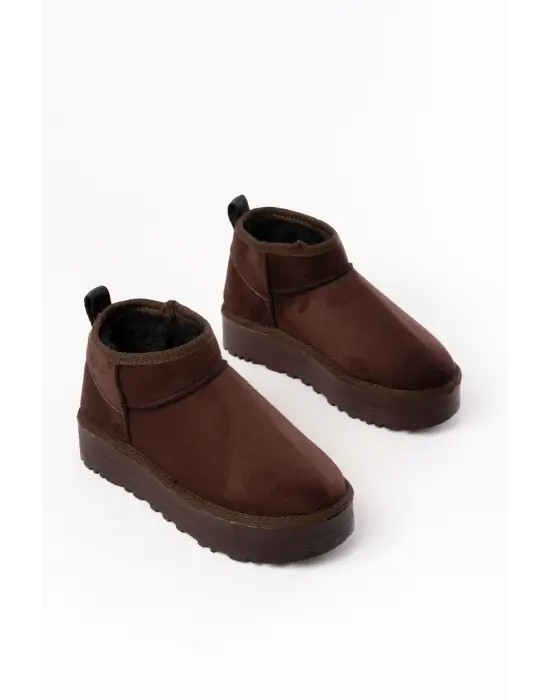 Kahverengi Süet İçi Kürklü Kışlık Kapalı Burun Kadın Günlük Terlik