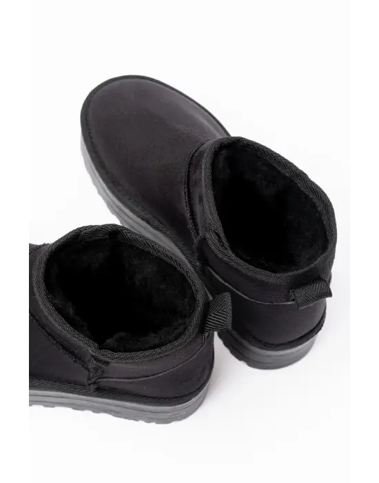 Siyah Süet İçi Kürklü Kışlık Kapalı Burun Kadın Günlük Terlik