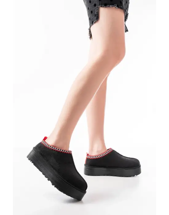 Siyah Süet İçi Kürklü Kışlık Kapalı Burun Kadın Günlük Terlik