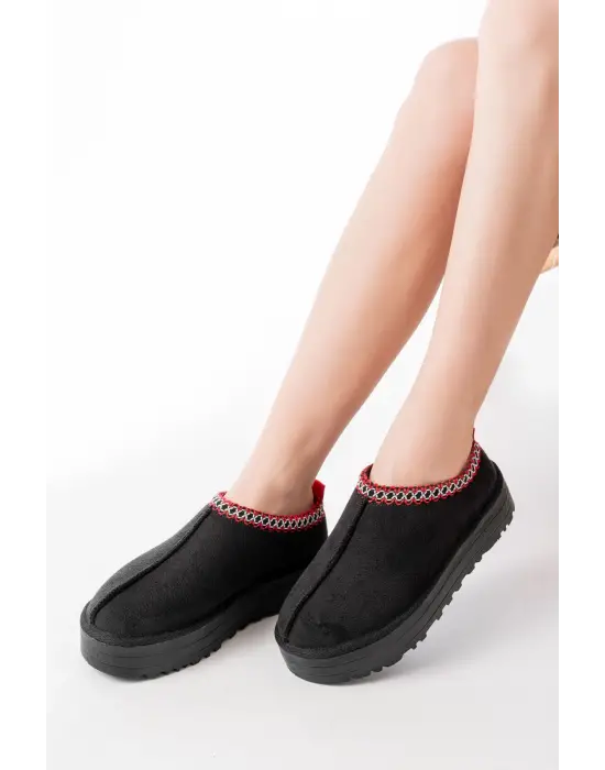 Siyah Süet İçi Kürklü Kışlık Kapalı Burun Kadın Günlük Terlik