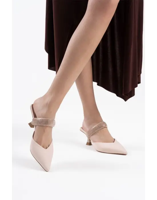 Nina Topuklu Bej Kadın Terlik