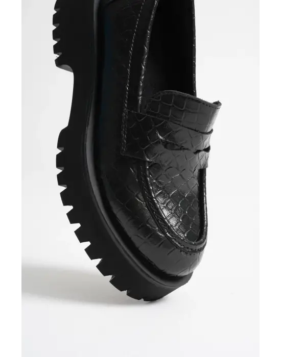 Noir Kadın Günlük Siyah Kroko Loafer Ayakkabı