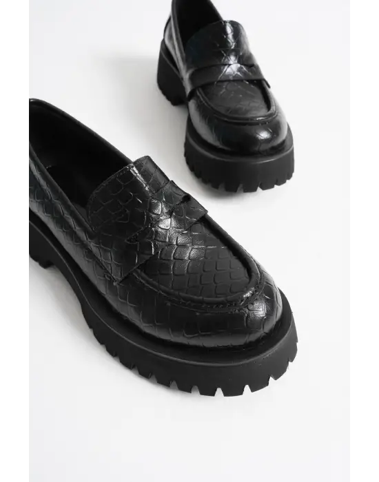 Noir Kadın Günlük Siyah Kroko Loafer Ayakkabı