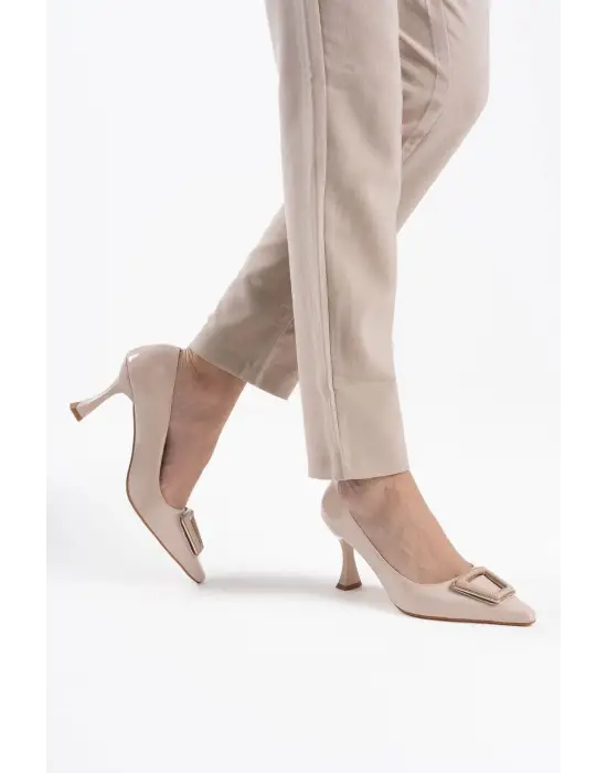 Nora Kadın Bej Rugan Ayakkabı