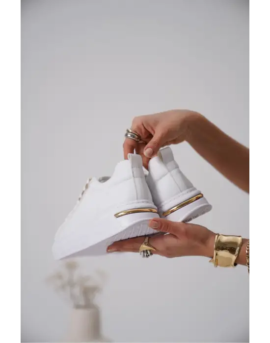Nova Kadın Gold Detaylı Beyaz Sneaker