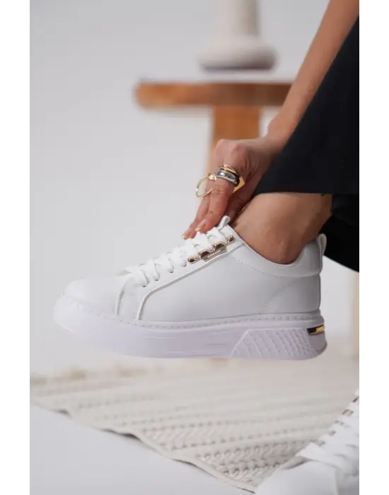 Nova Kadın Gold Detaylı Beyaz Sneaker