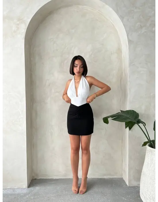 Önü Büzgülü Etek Siyah S24222