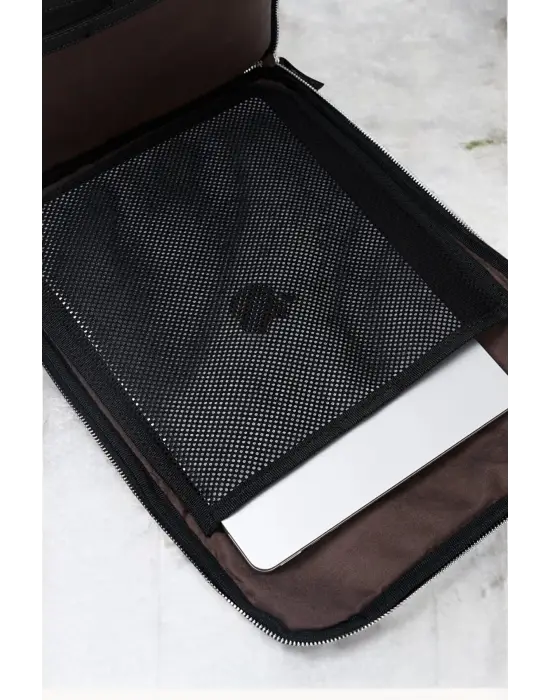 Organizer Premium Deri 16 inç Kroko Siyah Sırt Laptop Çantası
