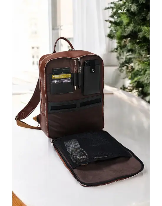 Organizer Premium Deri 16 inç Taba Nova Sırt Laptop Çantası