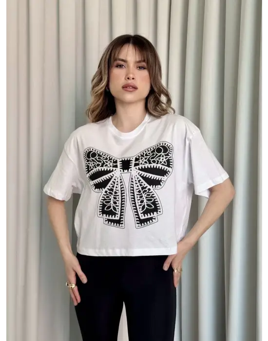 Oversize Beyaz Baskılı Crop Tişört