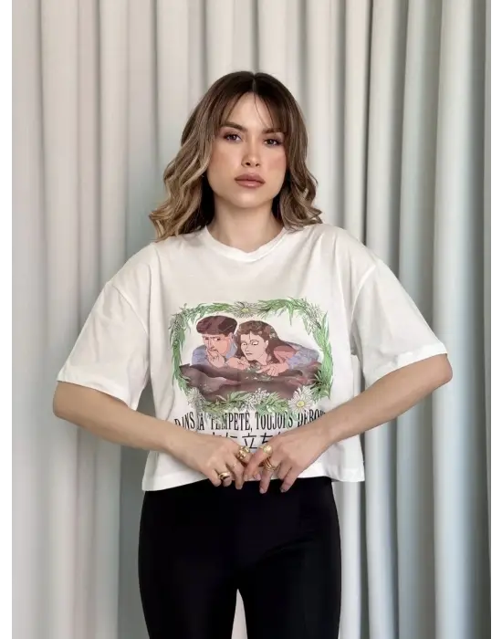 Oversize Beyaz Baskılı Crop Tişört
