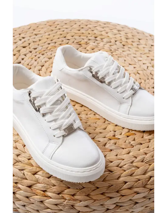 P-910 Beyaz Bağcıklı Taban Dikişli Günlük Kadın Spor