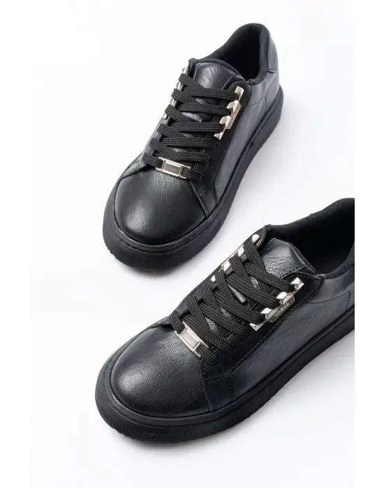 P-910 Siyah Bağcıklı Taban Dikişli Günlük Kadın Spor