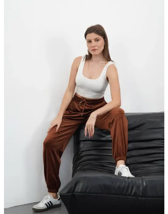 Paça Lastikli Kadife Eşofman Kahve Md34