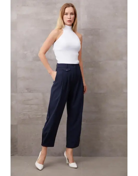 Paçası Düğmeli Yüksek Bel Pantolon