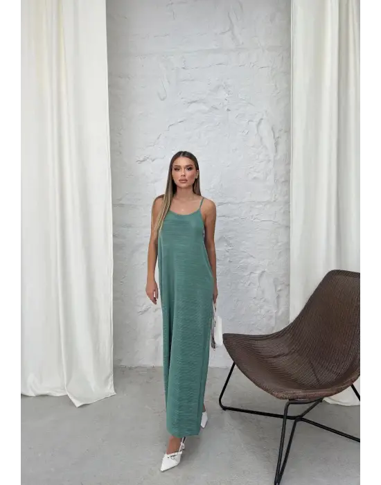 Piliseli Uzun Elbise