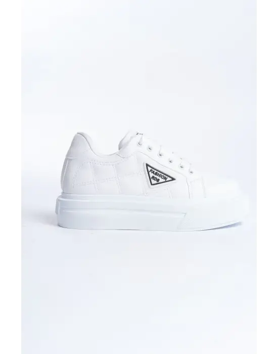 Prag Bağcıklı Ortopedik Taban Desenli Kadın Sneaker Spor Ayakkabı  Bt - Beyaz