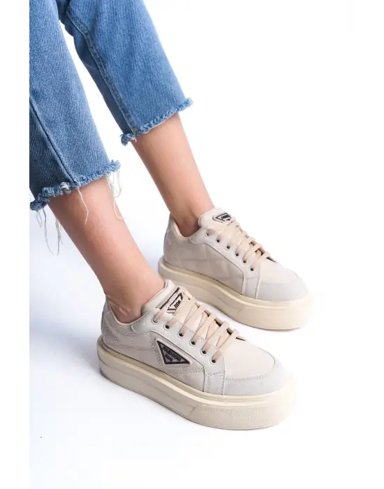 Prag Bağcıklı Ortopedik Taban Desenli Kadın Sneaker Spor Ayakkabı  Kt - Krem