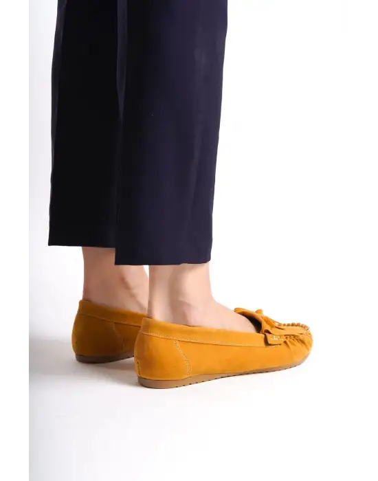 Hardal Süet Püsküllü Günlük Kadın Babet