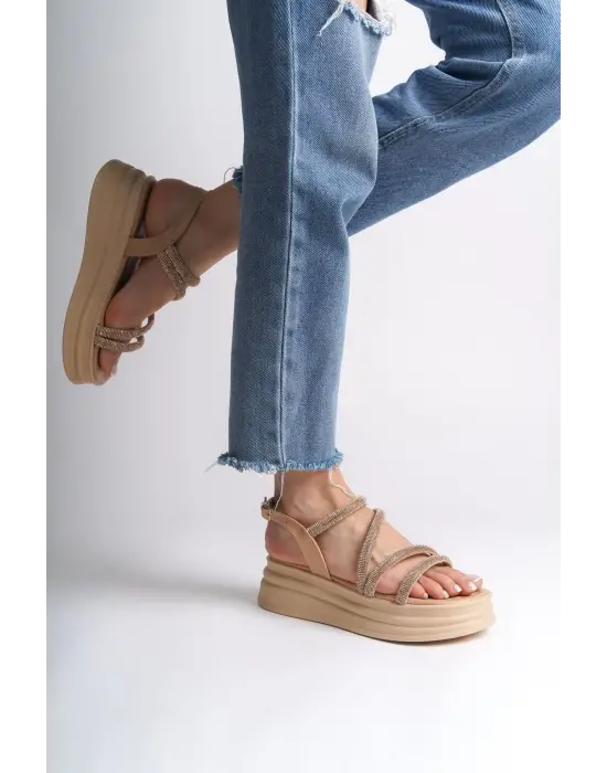 Rıley İnce Tokalı Taşlı Şeritli Ortopedik Taban Kadın Sandalet Tt - Ten