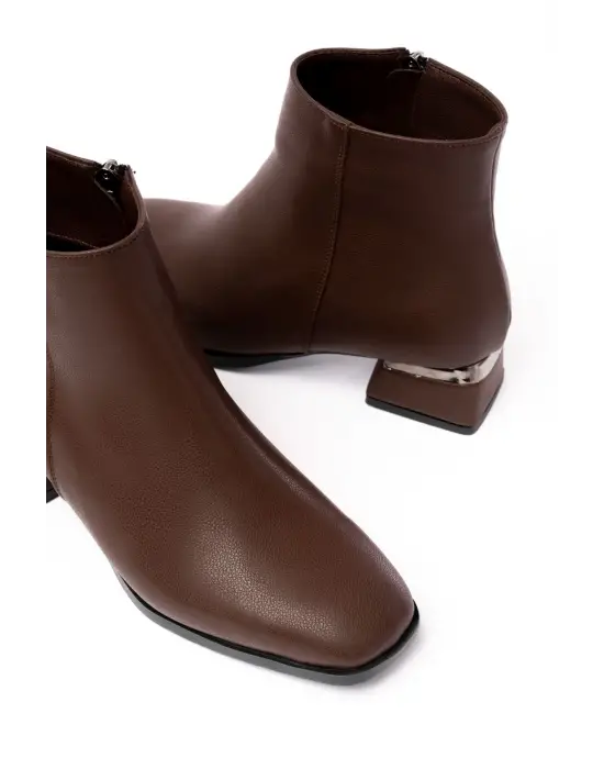 Kahverengi Topuklu Fermuarlı Günlük Kadın Bot