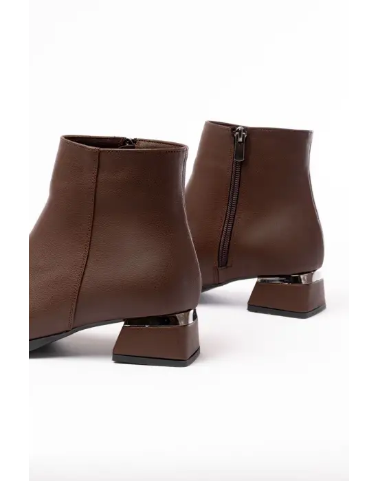 Kahverengi Topuklu Fermuarlı Günlük Kadın Bot